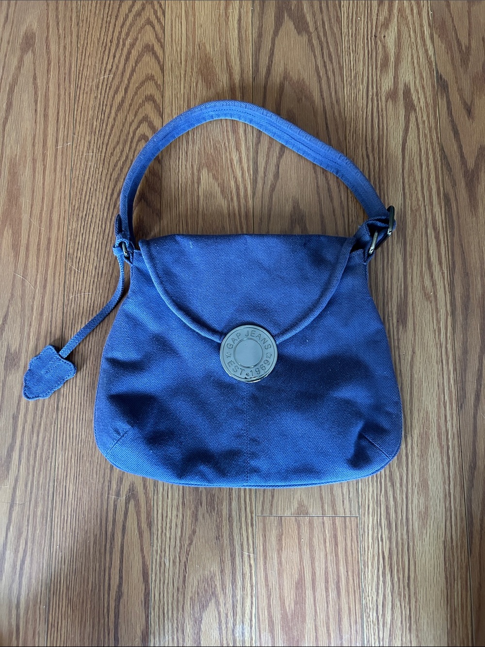 Gap Purse